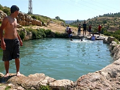 קובץ:F0 0244 0000 refaiimlake3.jpg